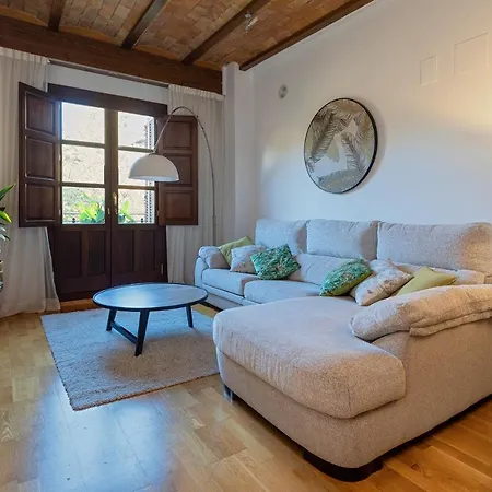 Dreaming Bib Rambla - Free Parking Apartment Granada