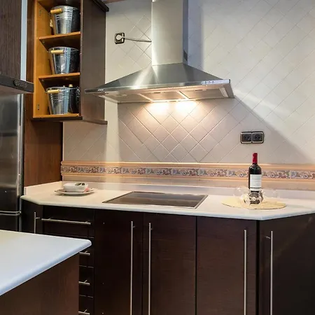 Dreaming Bib Rambla - Free Parking Apartment Granada