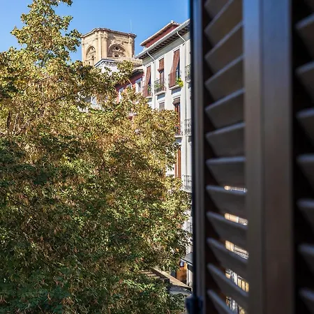 Dreaming Bib Rambla - Free Parking Apartment Granada