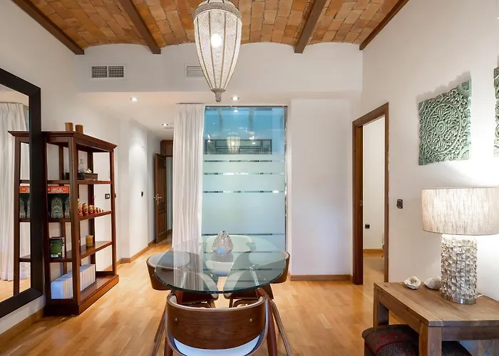 Dreaming Bib Rambla - Free Parking Apartman *